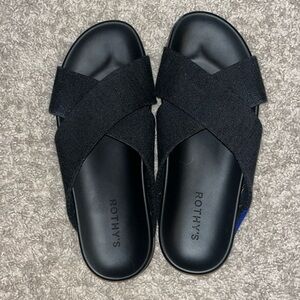 Rothy’s Weekend Slides